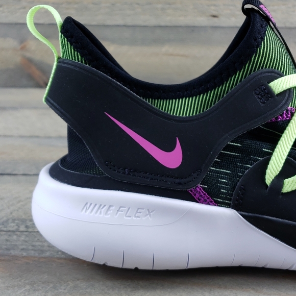 Nike Flex Contact Men's Running Shoes - Picture 9 of 10